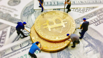 The Power Struggle Between Traditional Banks and Digital Currencies