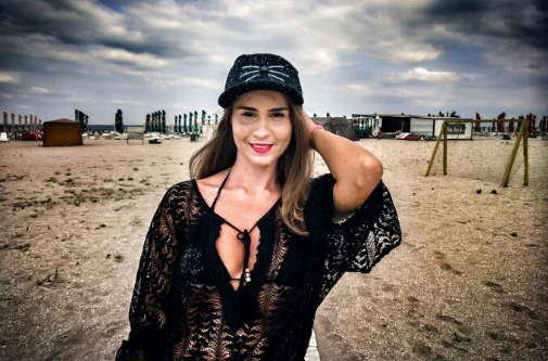 Kekayaan Bersih Abella Danger dan Logika Bisnis di Balik Penemuan Kembali