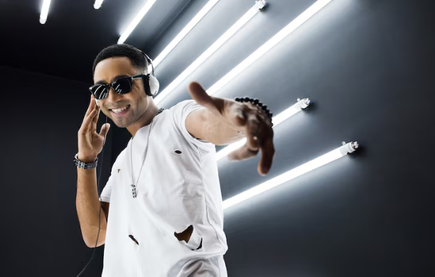 Drake Net Worth in 2026 , How the Rapper Built a $400 Million Empire ...