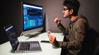 AI Used to Predict Long‑Term Crypto Volatility — Wall Street Firms Weigh In