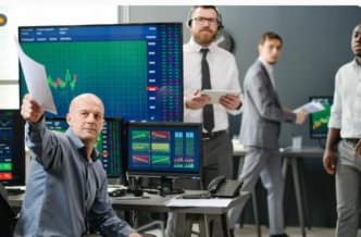 The Crypto Project That Bill Gates, Warren Buffett, and Jamie Dimon All Called a Scam