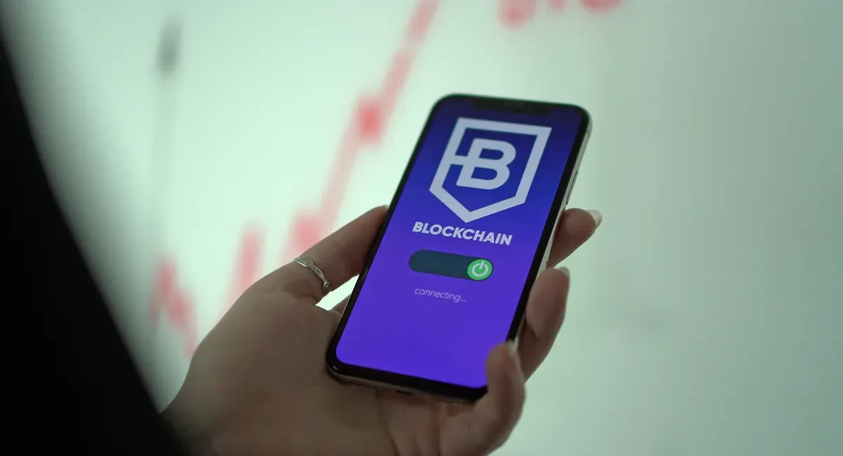 Aztec v5 private transactions