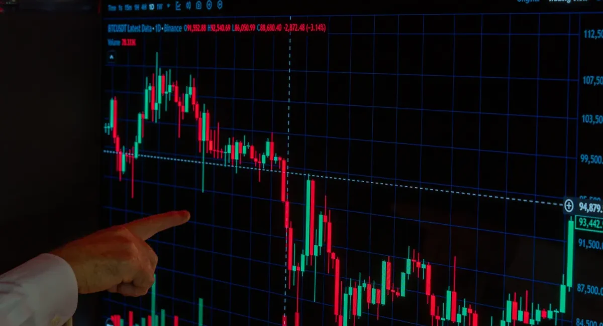 Bitcoin $72,000 short squeeze