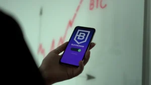 DefiLlama mobile app launch